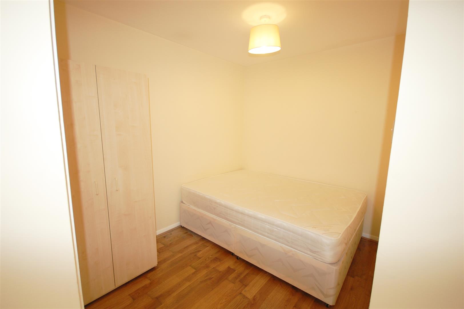 Warwick Gardens, Harringay, London